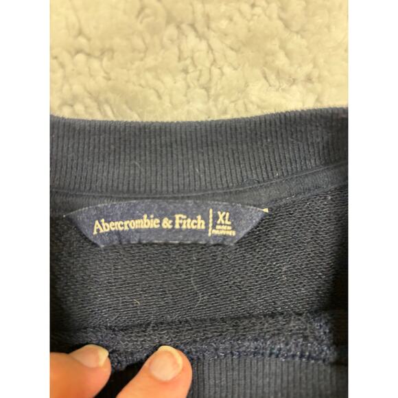 A&F Women’s Navy Crew Sweatshirt XL Puff Sleeve Cuff Stripe Trim Preppy Casual - Picture 4 of 9